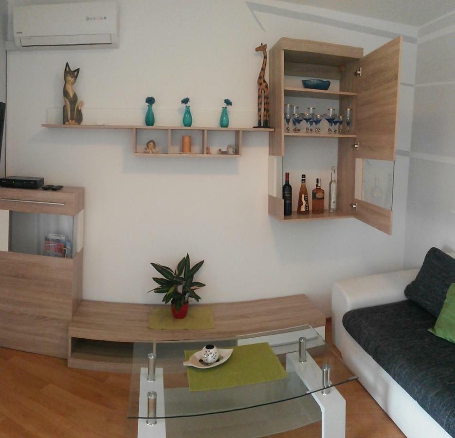 Luna Apartman *